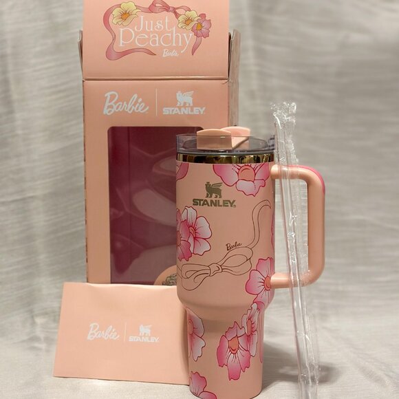 The Stanley x Barbie Quencher | 40 OZ – 80s Peaches ’N Cream - Picture 1 of 3